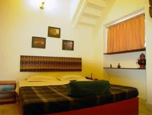 Hotel Esplanade Chambers Kalkuta Zewnętrze zdjęcie